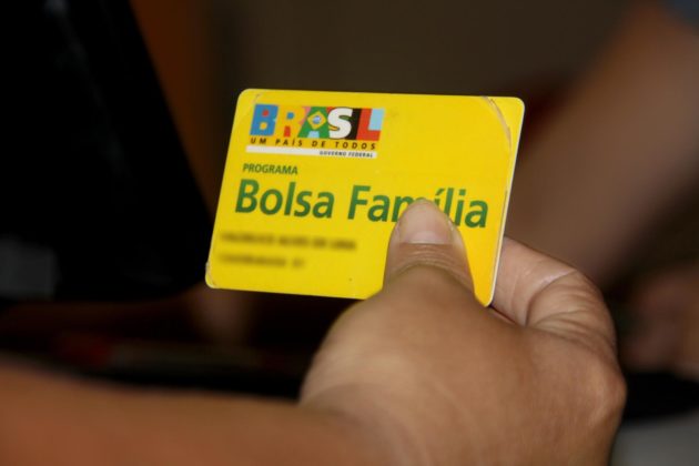 Começa pagamento do Bolsa Família; R$ 2,5 bilhões serão distribuídos no País