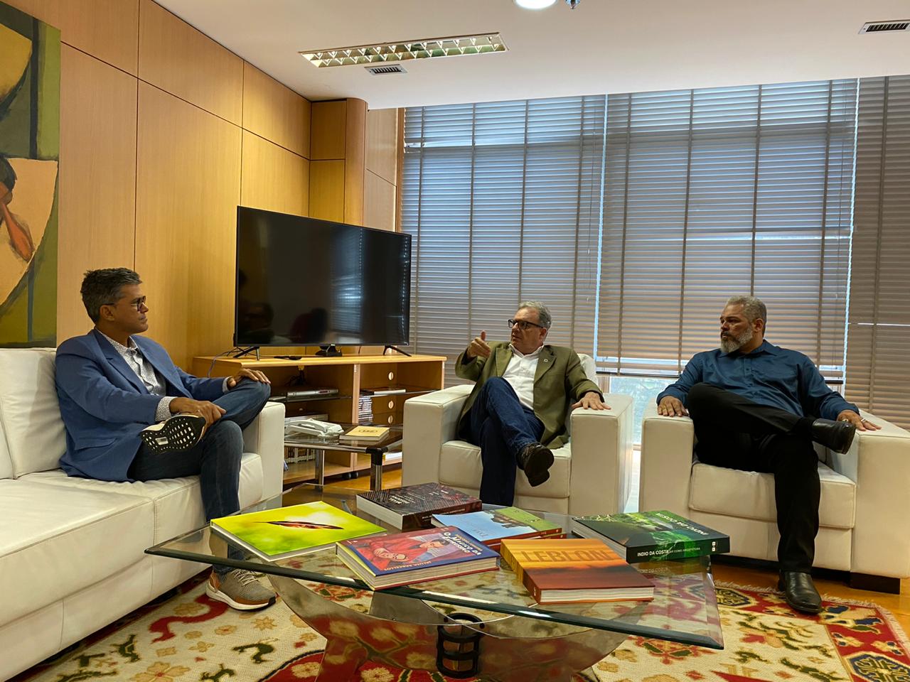 Coronel Azevedo discute cultura do RN em reunião com Governo Federal