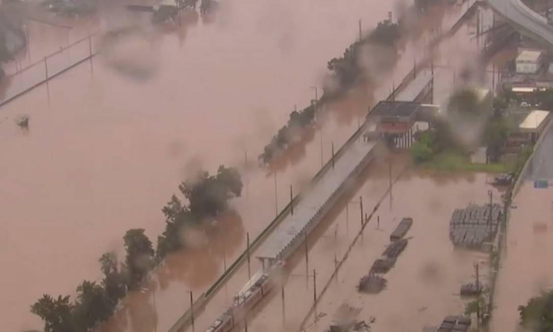 Prejuízo causado pela chuva pode chegar a R$ 140 milhões em SP