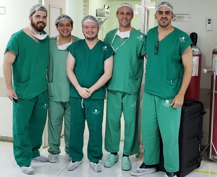 Paciente faz cálculos matemáticos durante cirurgia no cérebro em Natal