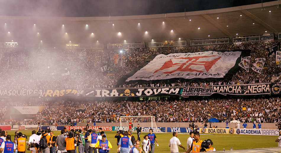 Vasco lança campanha para levar 60 mil torcedores ao Maracanã, contra o ABC