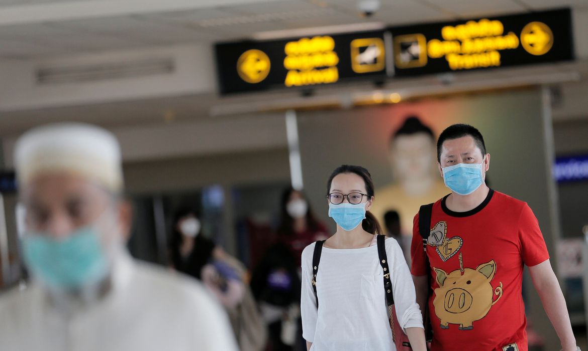 Japão impõe mais restrições a visitantes para conter novo coronavírus