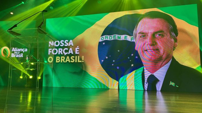 Fichas inaptas para criar partido de Bolsonaro superam as aprovadas