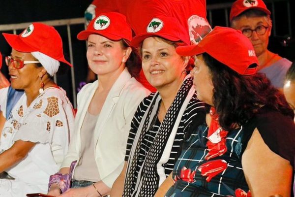 Venezuela agradece apoio das mulheres do MST, de Gleisi e Dilma Rousseff