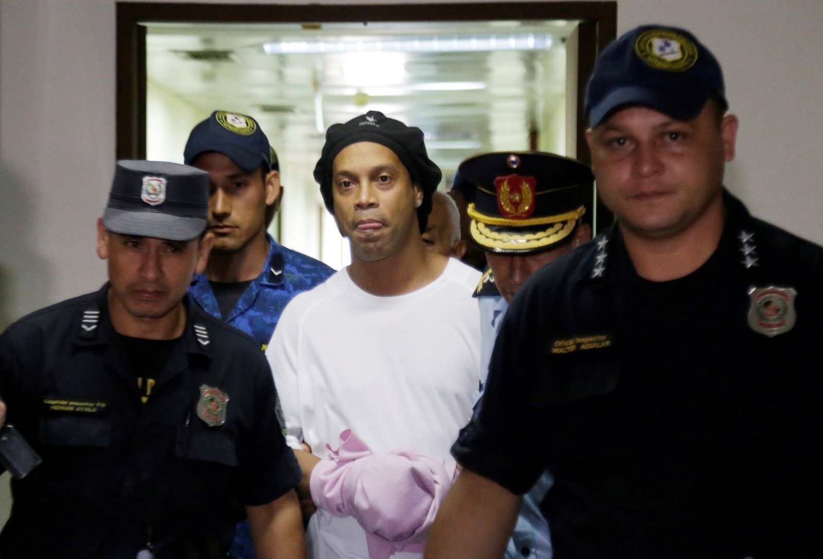Moro liga para o Paraguai por informações sobre Ronaldinho Gaúcho