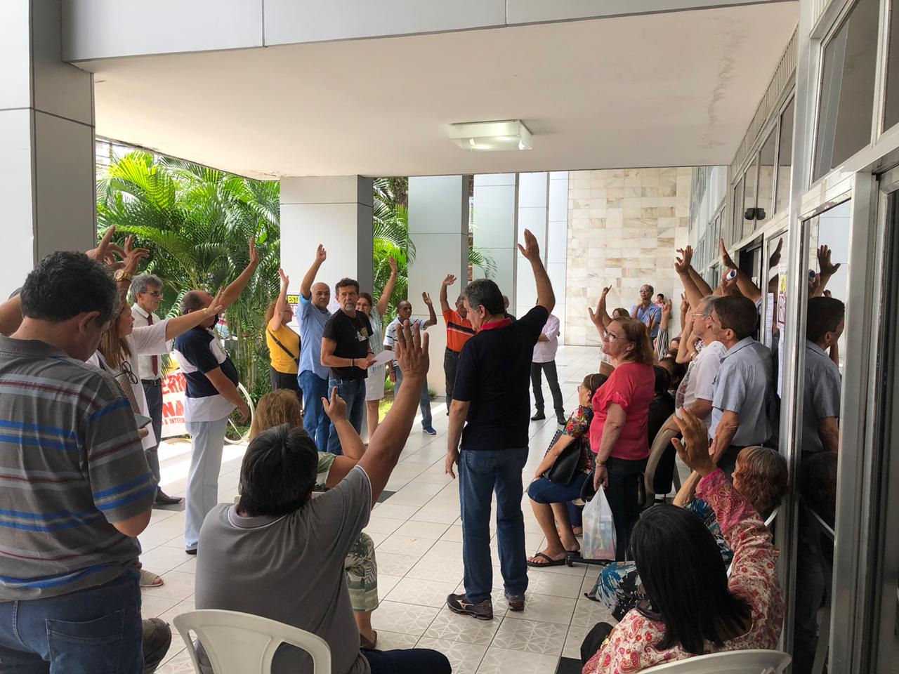 Servidores do IPERN suspendem greve após Governo apresentar proposta