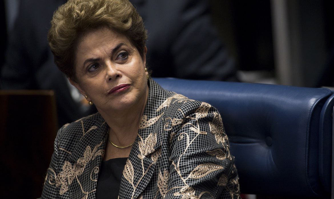 STF rejeita anulação de impeachment de Dilma