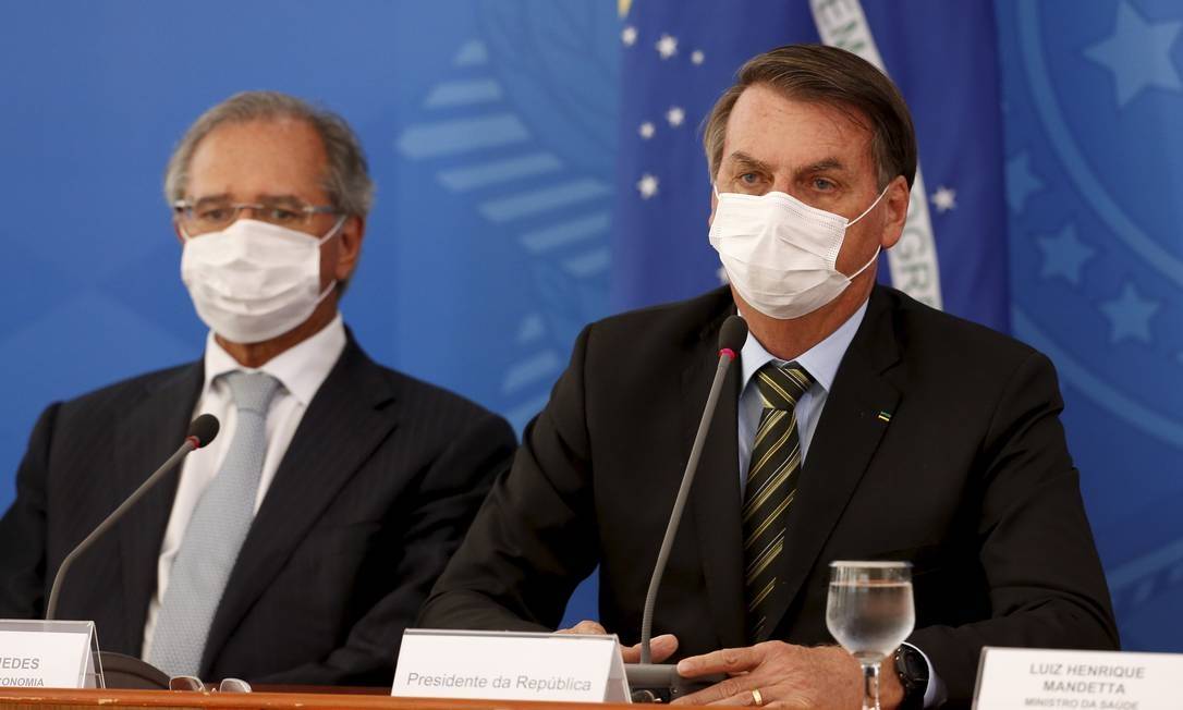 Guedes anuncia auxílio mensal de R$ 200 a trabalhadores autônomos