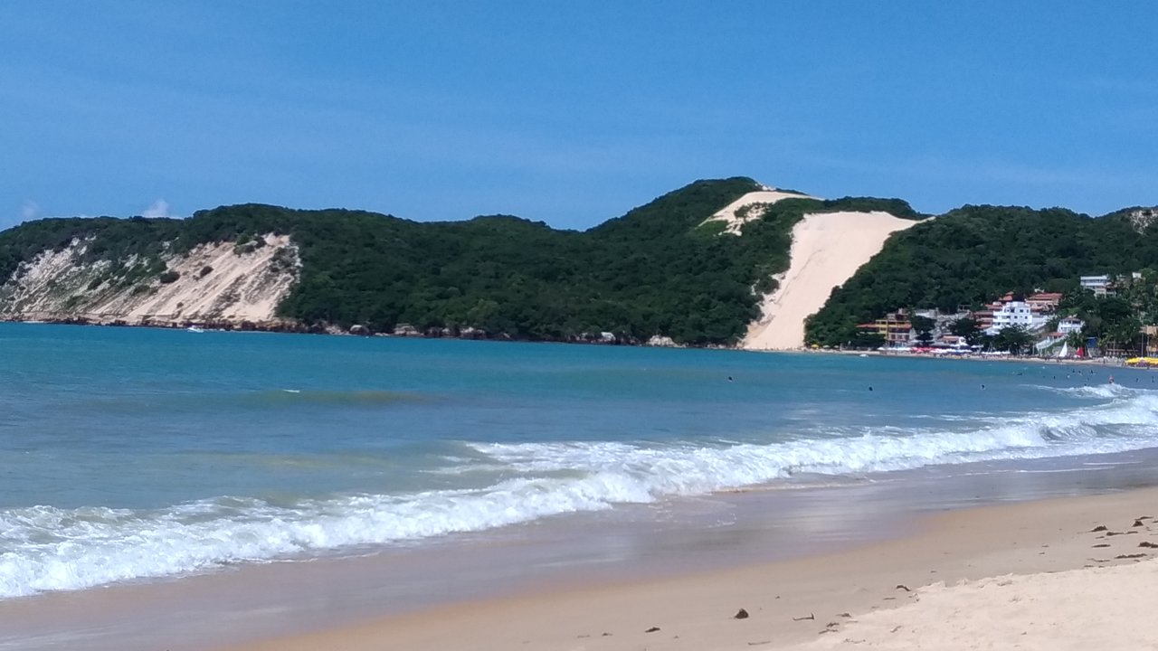 Decreto proíbe mesas e cadeiras em praias do RN; saiba qual a única permissão