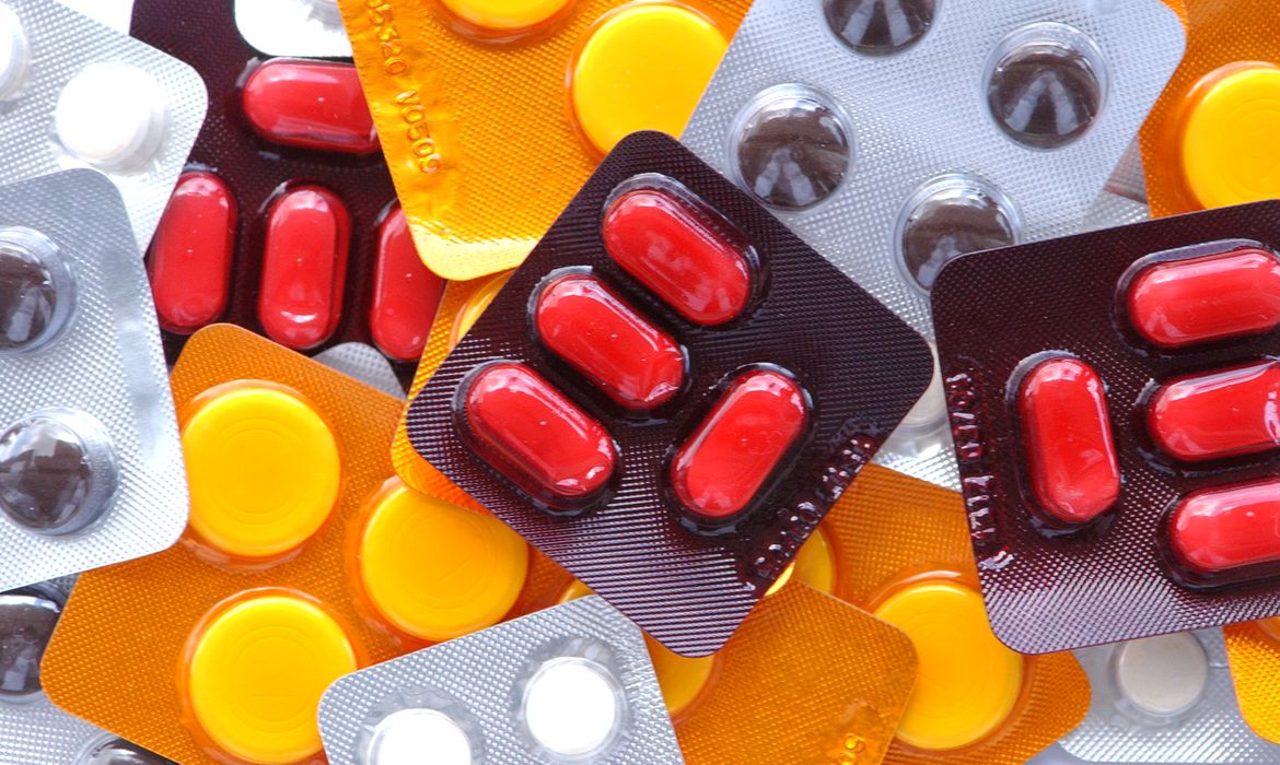 Coronavírus: Governo usará laboratório do Exército para produzir medicamento