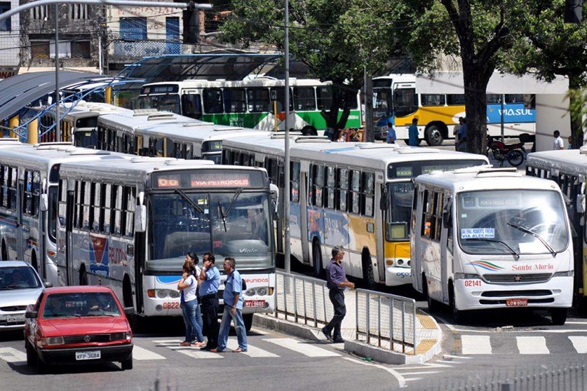 Confira as linhas de ônibus que estarão em funcionamento a partir de hoje