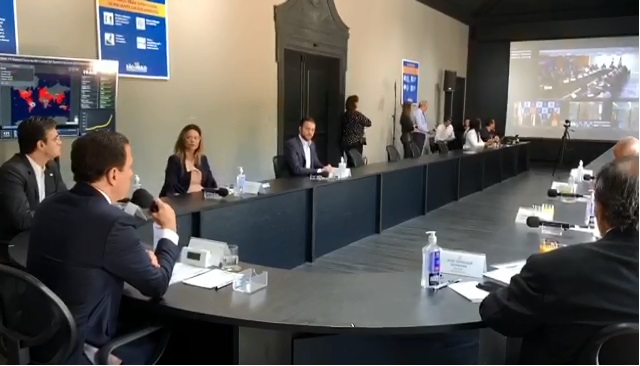 VÍDEO: Bolsonaro e Doria batem boca em reunião com governadores; assista