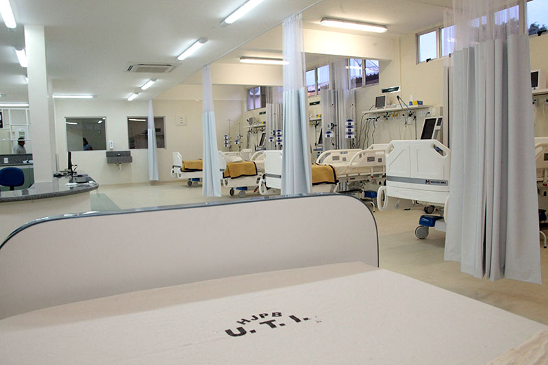 Fátima anuncia 150 novos leitos no RN e hospital de campanha no Arena das Dunas