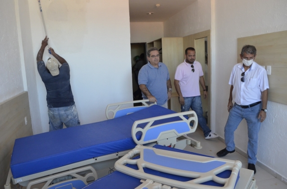 Limpeza de Hospital de Campanha será finalizada até domingo, diz Prefeitura