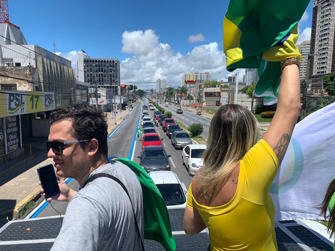 VÍDEO: Carreata em Natal pede fim do isolamento no Estado; assista