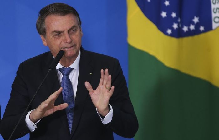 Bolsonaro cita discurso de diretor da OMS, mas omite trecho sobre assistência