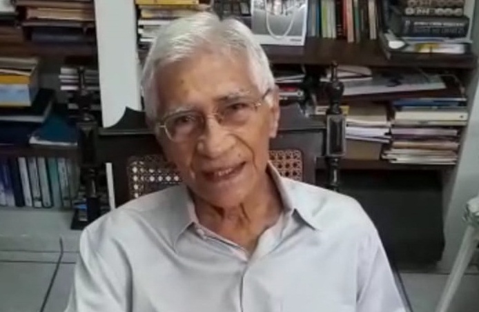 Covid-19: Aos 92 anos, médico escreve recomendações sobre pessoas idosas