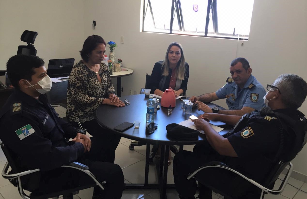 Substituta de Sheila Freitas na Segurança, Mônica Santos se reúne com GMN