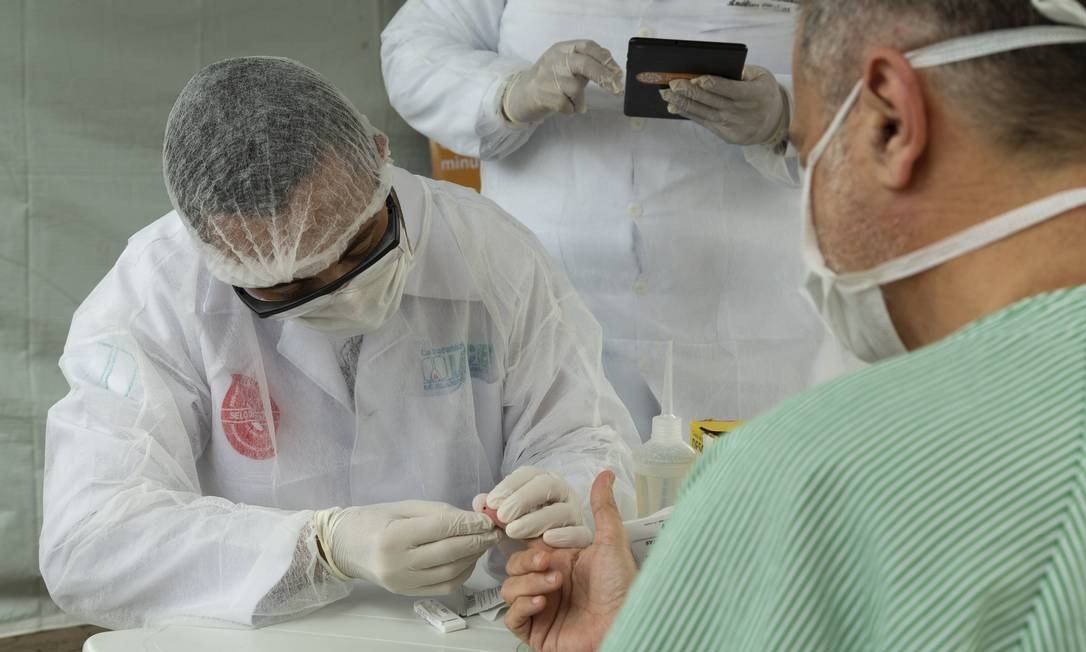 Coronavírus: número de infectados é quinze vezes maior, aponta estudo