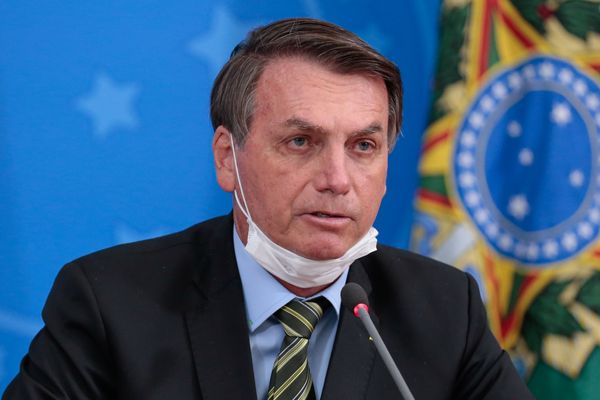 VÍDEO: Bolsonaro faz coletiva sobre saída de Mandetta; assista