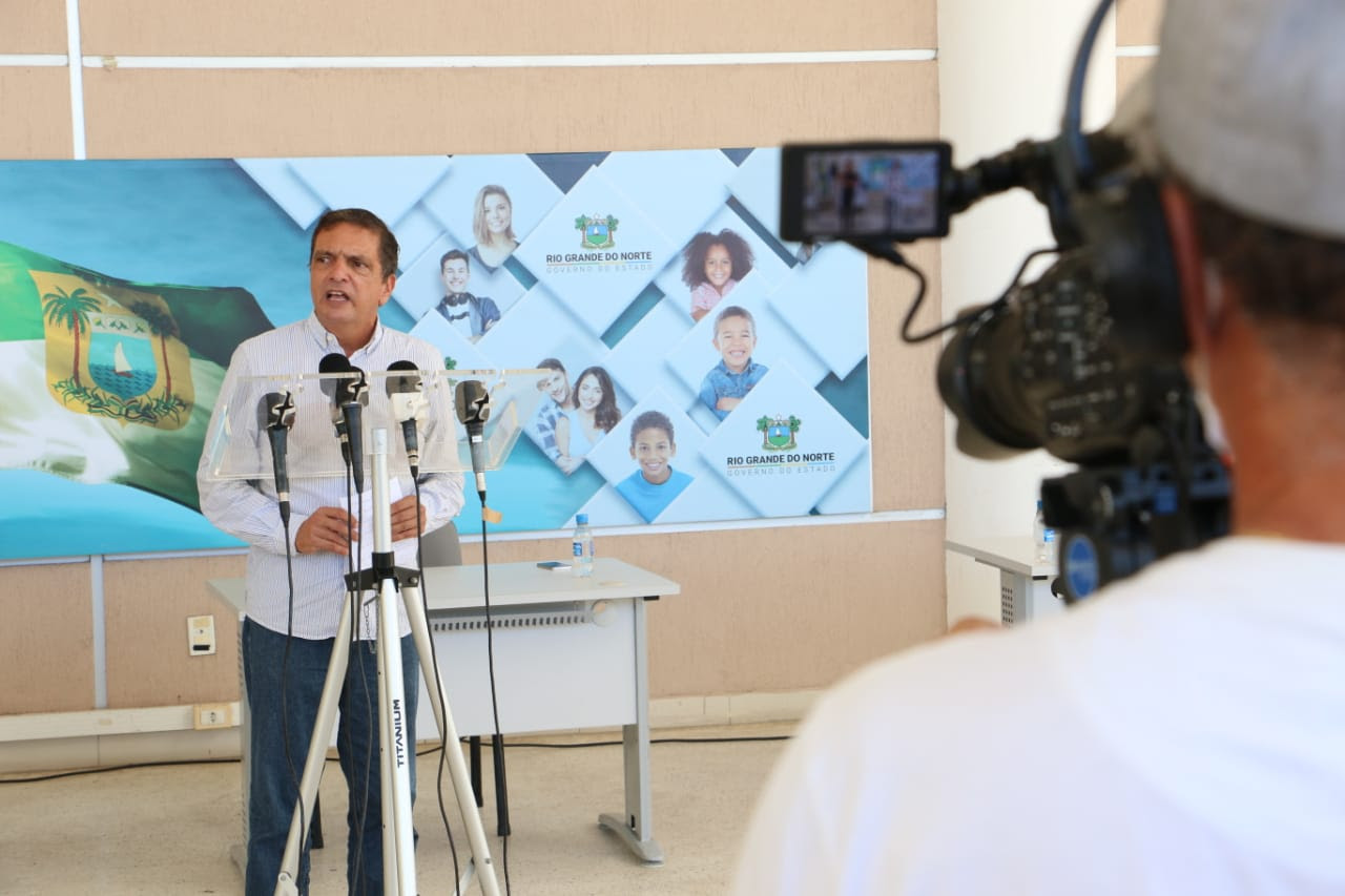 Adjunto da Saúde diz que "semana é estratégica para conter contaminação"