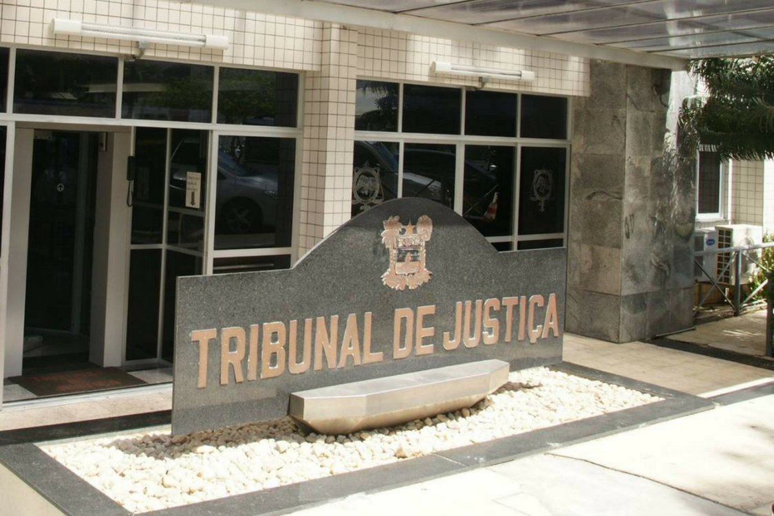Justiça dá 20 dias para Estado regularizar atendimento a pacientes ostomizados