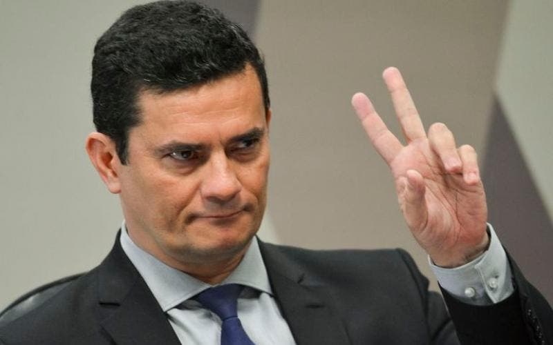 Moro diz no Twitter: 'Verdade acima de tudo. Fazer a coisa certa acima de todos'