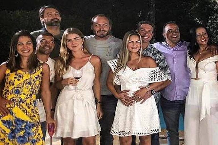 Bolsonaro tenta aval do STF para nomear amigo de Carlos na chefia da PF
