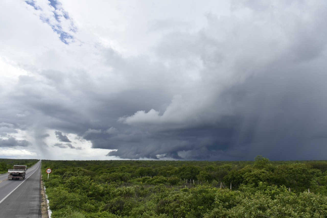 Inmet prevê chuva forte e “perigo potencial” para 84 cidades do RN; veja a lista