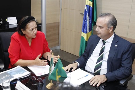 Fátima esconde Bolsonaro e ministério de Rogério Marinho em anúncio de Oiticica