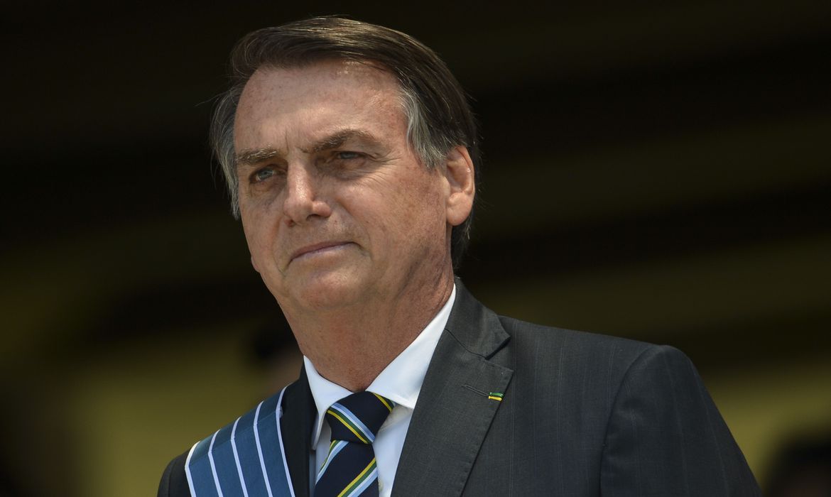 Com potencial de 50,2% dos votos, Bolsonaro lidera em todos os cenários