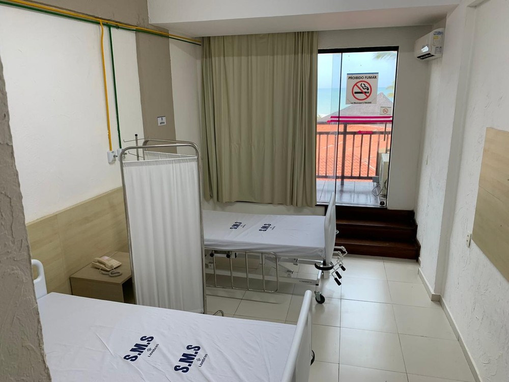 Sem respiradores, Hospital de Campanha começa receber pacientes de Covid-19