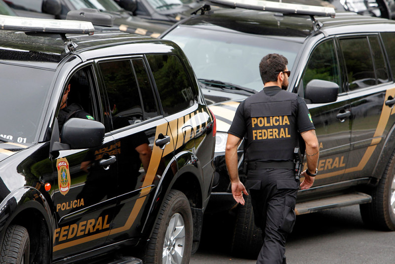 Novo diretor-geral nomeado por Bolsonaro decide trocar chefe da PF no Rio