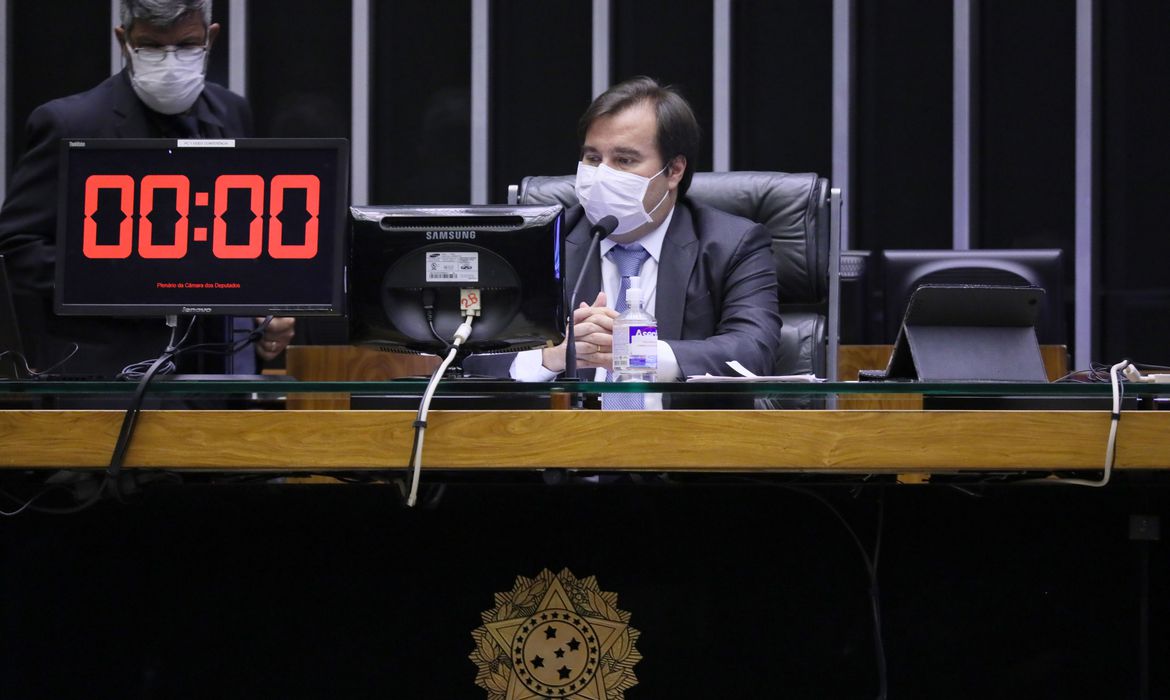 Maia diz que reformas após a pandemia terão outra dimensão