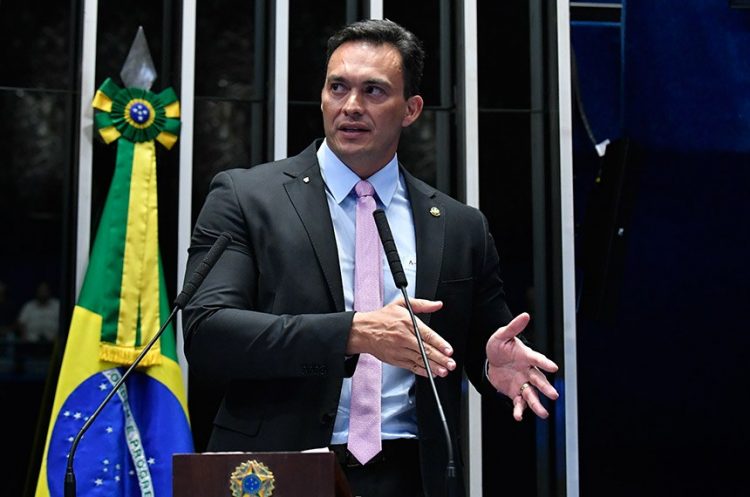 Styvenson sobre enfrentar Fátima em 2022: “Quem vai dizer é a população"