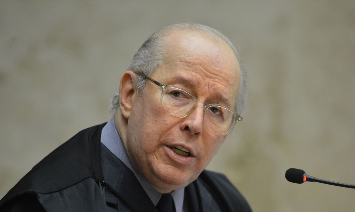 STF decide nesta semana se retira sigilo de vídeo com reunião ministerial