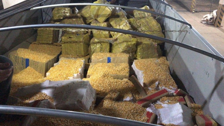 PF e PRF fazem maior apreensão de drogas da história no Brasil