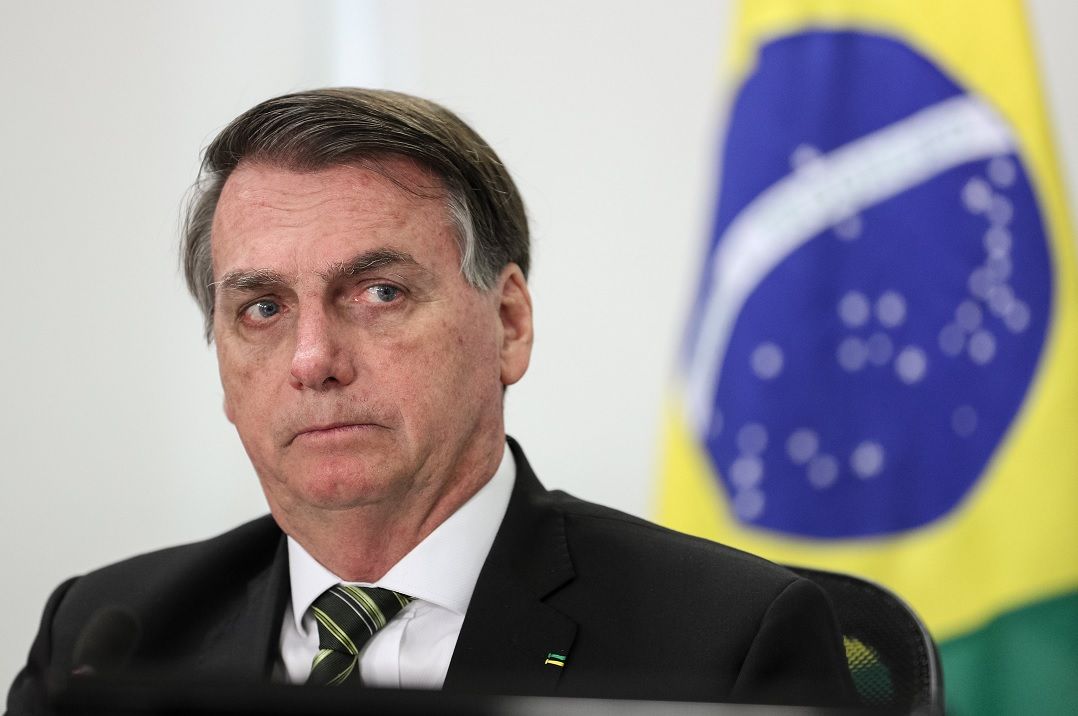 Bolsonaro edita MP que permite Weintraub escolher reitores temporários