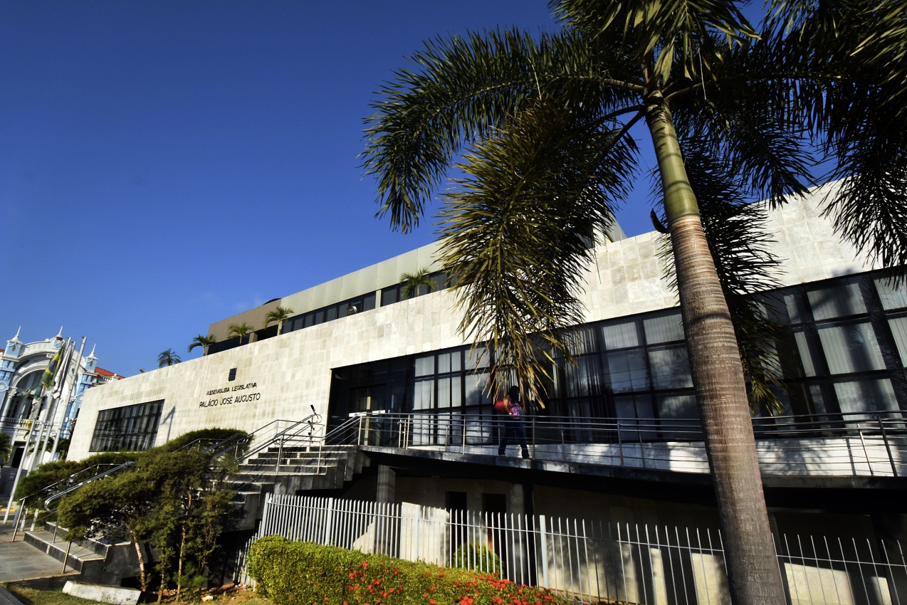 Assembleia arquiva pedido de impeachment de Fátima Bezerra