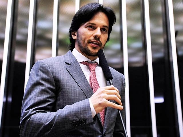 Posse de Fábio Faria será nesta quarta-feira com a presença de Bolsonaro