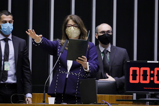 Carla Dickson toma posse como deputada federal do RN
