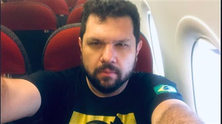 Alexandre de Moraes prorroga prisão de jornalista por mais cinco dias