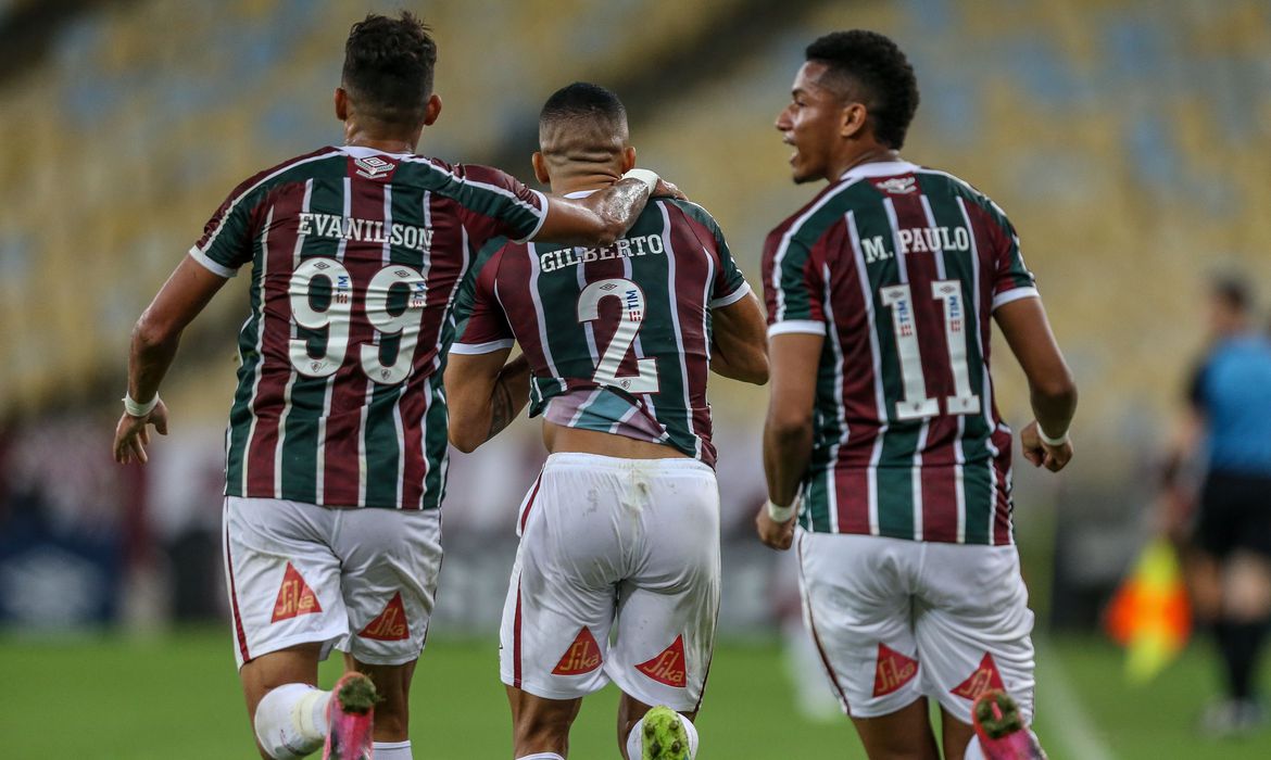 Fluminense supera Flamengo e é campeão da Taça Rio