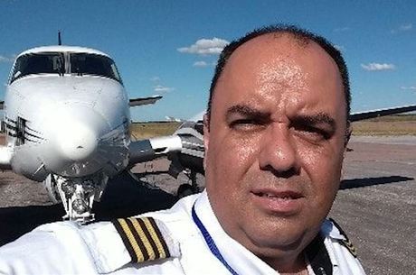 Áudio de torre revela piloto avisando sobre emergência antes de avião cair
