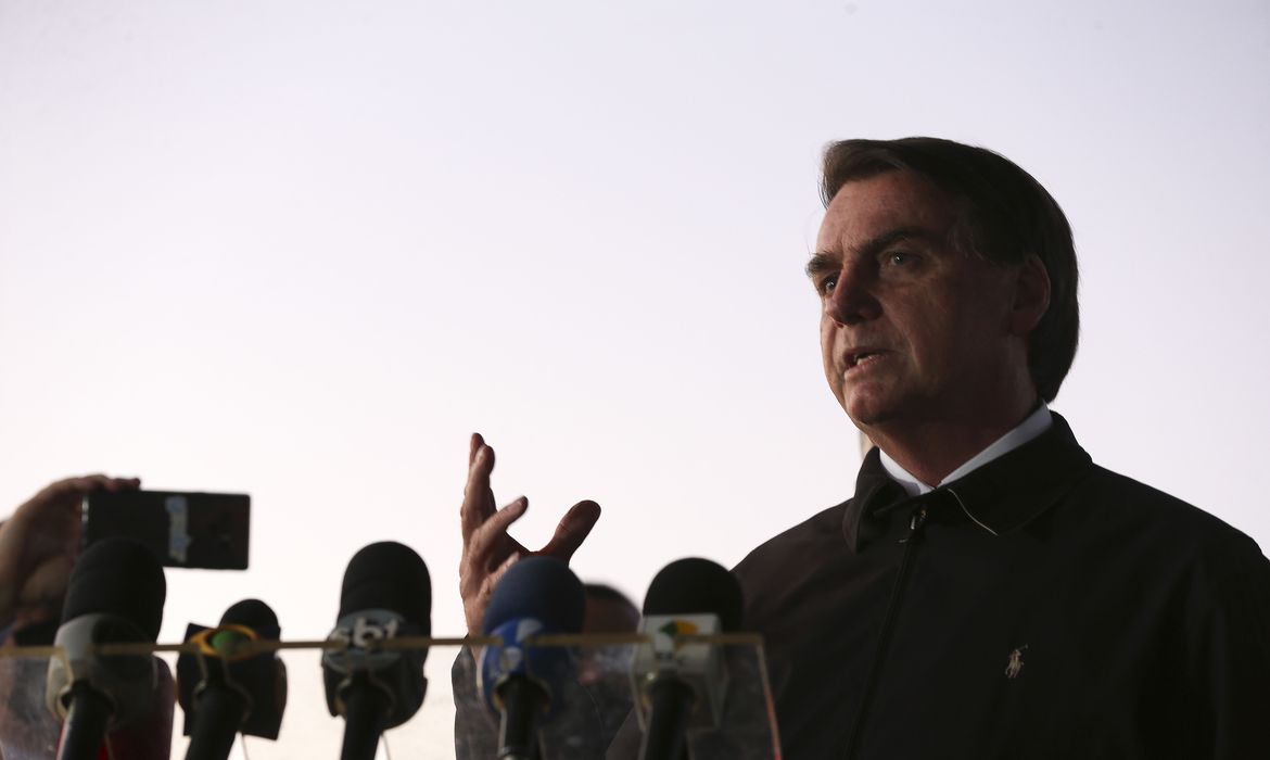 Bolsonaro defende privatizações e responsabilidade fiscal do estado