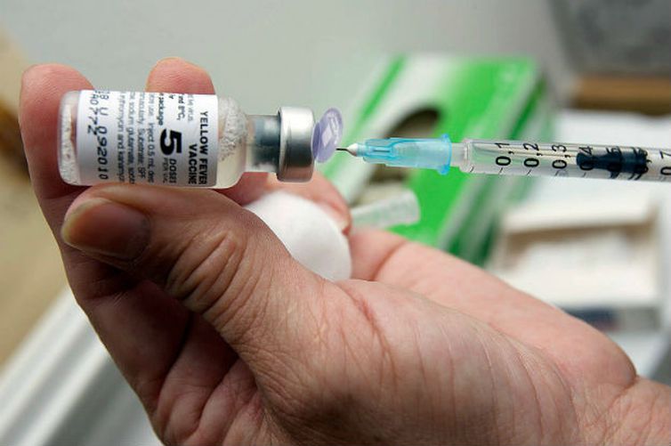 Consórcio Nordeste suspende compra de vacina russa, diz Governo do RN