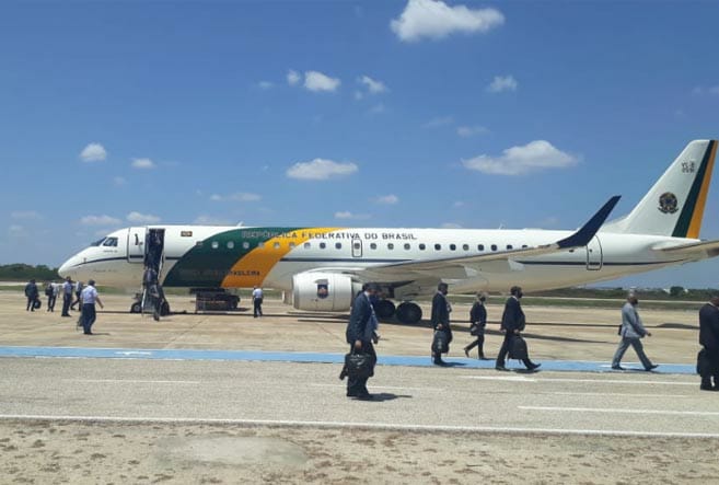 Avião presidencial chega ao RN com equipe para preparar visita de Bolsonaro