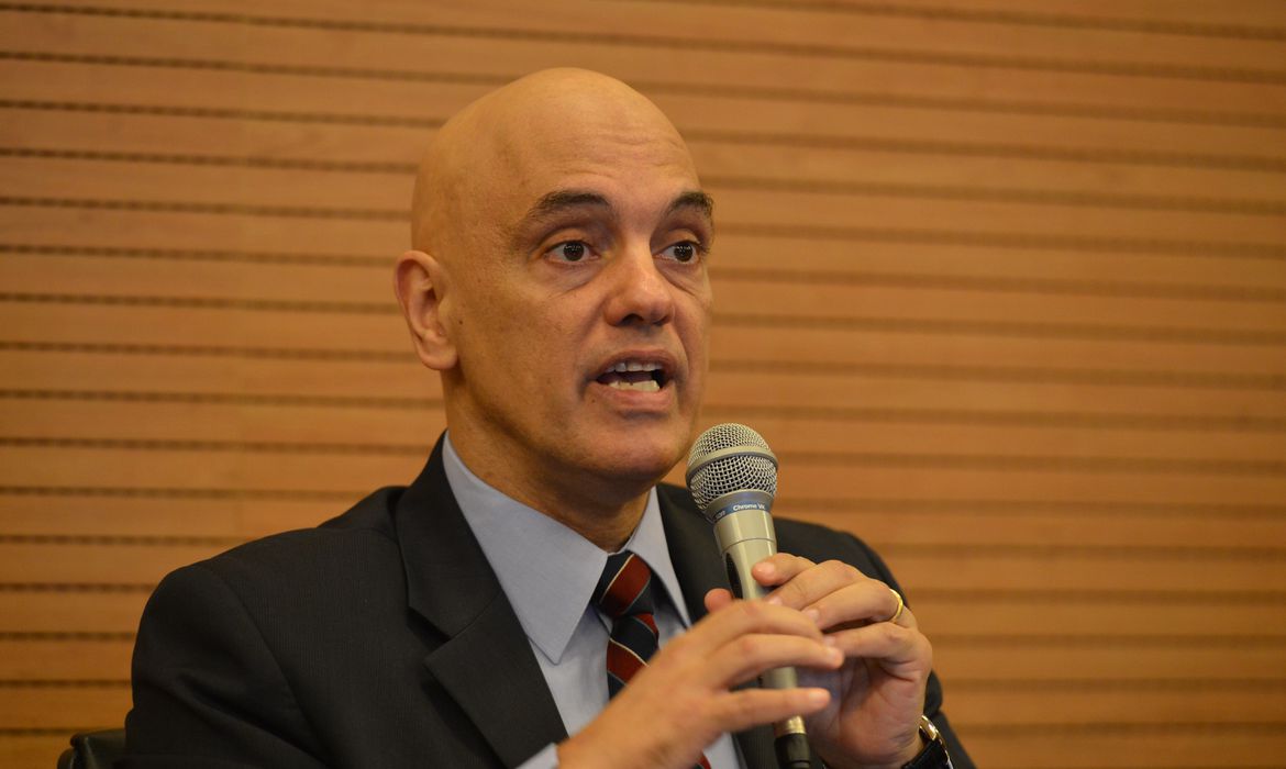 Moraes libera tramitação do processo de impeachment de Witzel