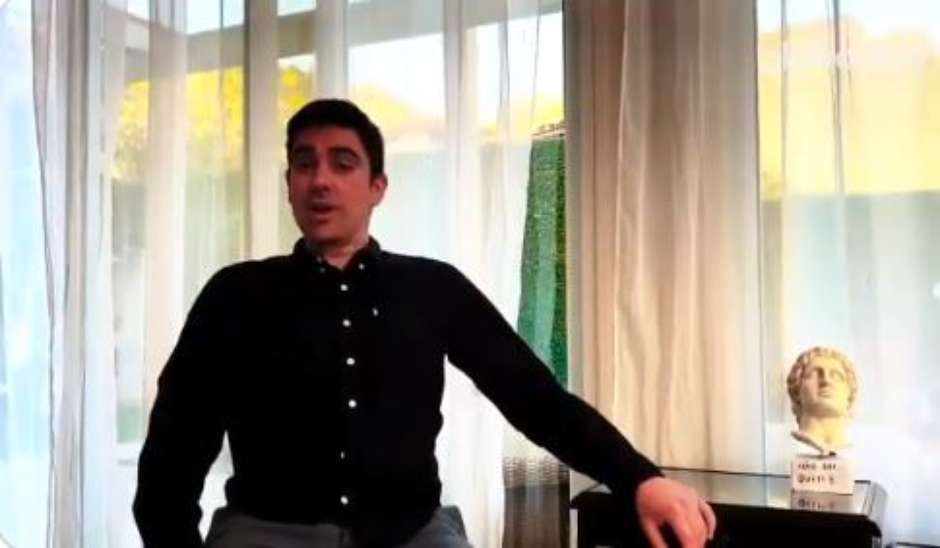 VÍDEO: Secretário de Cultura de Bolsonaro se irrita com paródia de Adnet