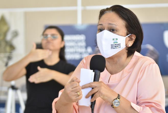 "Implantação de política e plano para segurança é essencial", diz Fátima Bezerra